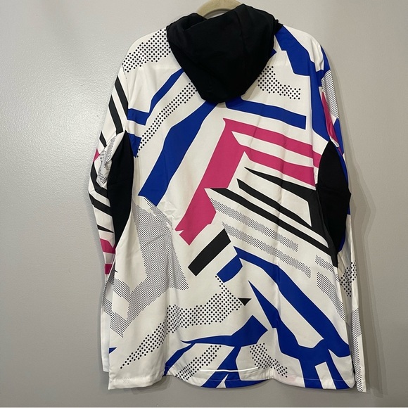 Adidas Black Jacket XL OWN THE RUN SEASONAL JACKET
BLACK - Picture 12 of 12